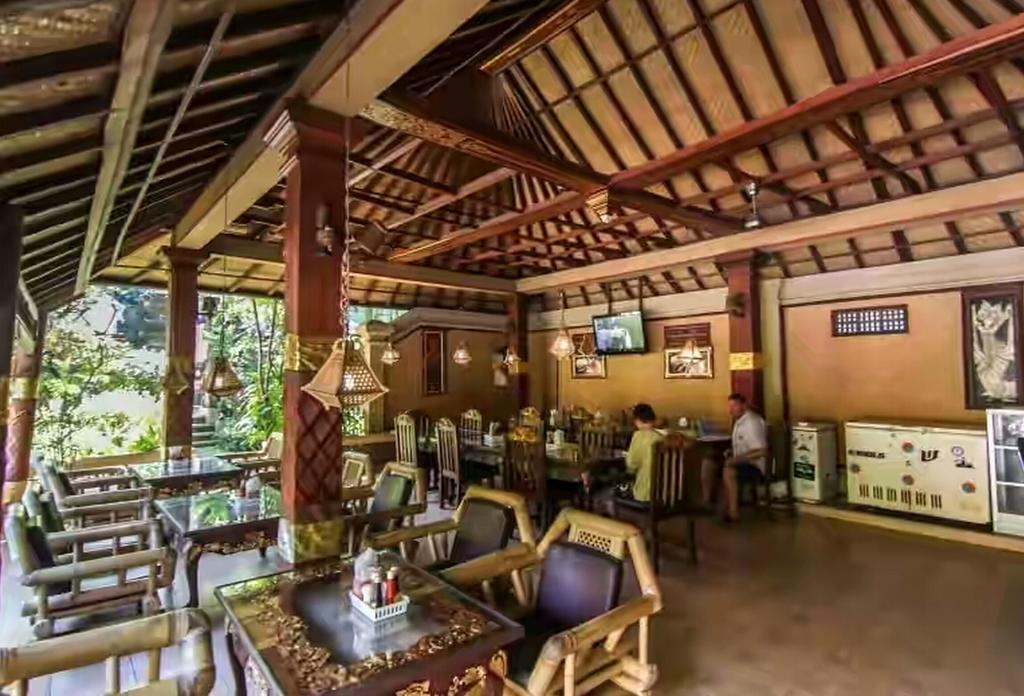 Dewa Bharata Bungalows Legian Экстерьер фото