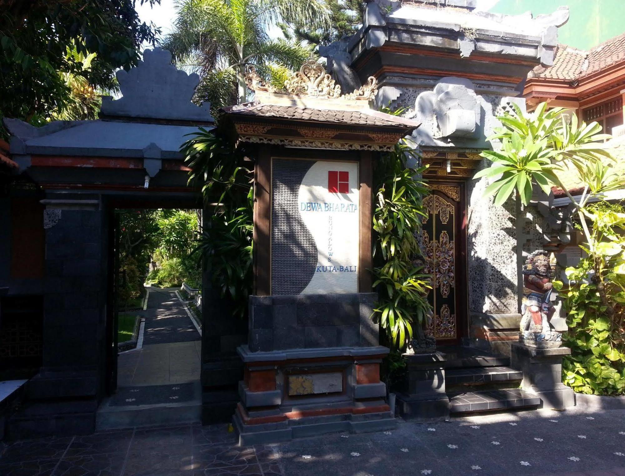 Dewa Bharata Bungalows Legian Экстерьер фото